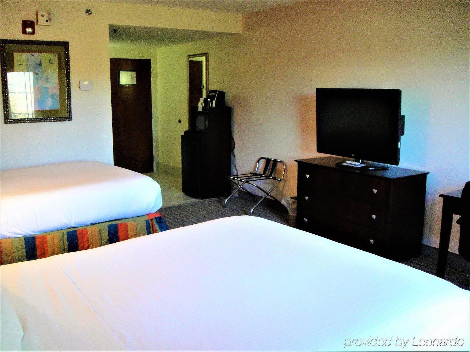 Holiday Inn Express Hotel And Suites Petersburg - Fort Lee, An Ihg Hotel Εξωτερικό φωτογραφία